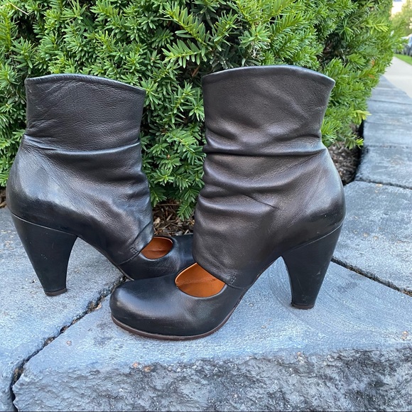 Coclico Odanak ankle wrap booties - Picture 13 of 16
